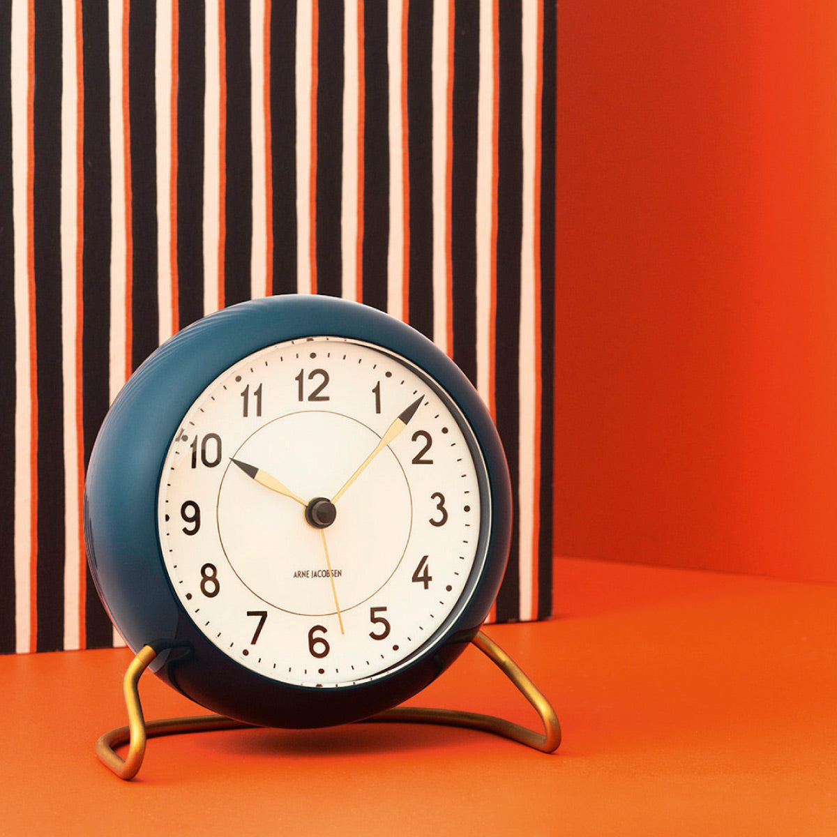 インテリア時計 ARNE JACOBSEN TABLE CLOCK / NAVY BLUE Arne Jacobsen Table Clock | Williams Sonoma