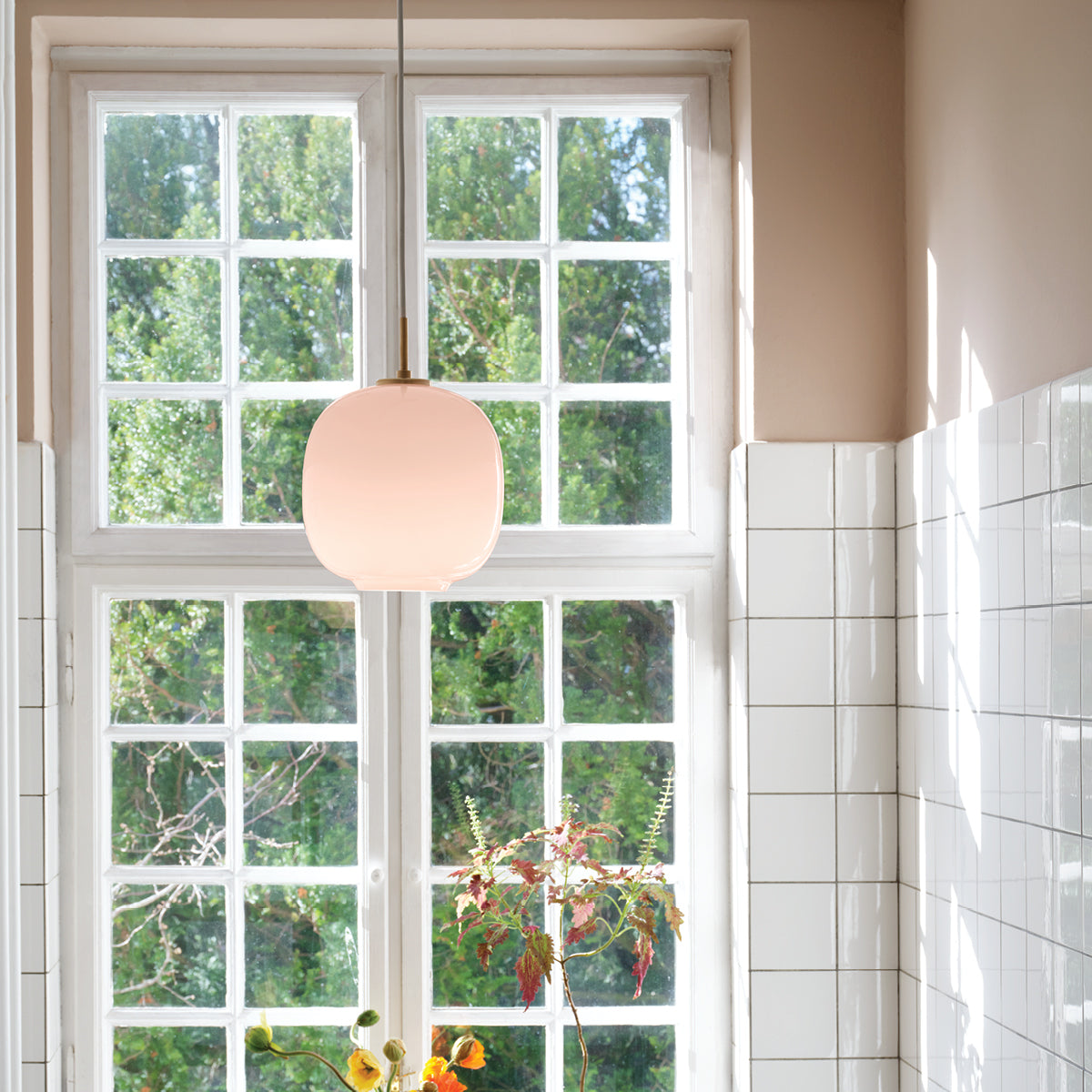 VL45 Radiohus Pendant - Three Sizes, Four Color Variants