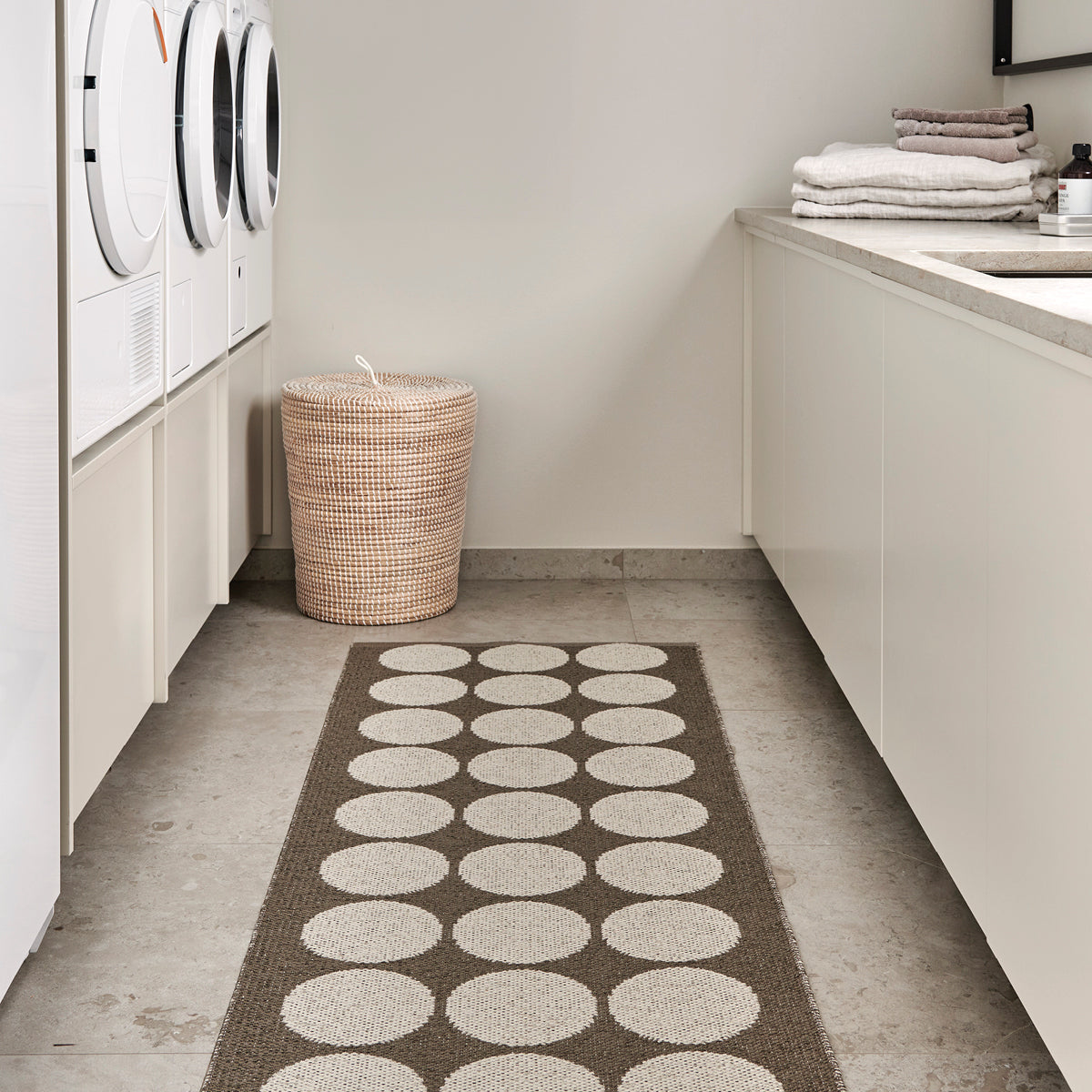 Hugo Reversible Indoor / Outdoor Swedish Woven Plastic Rug - Five Sizes ...