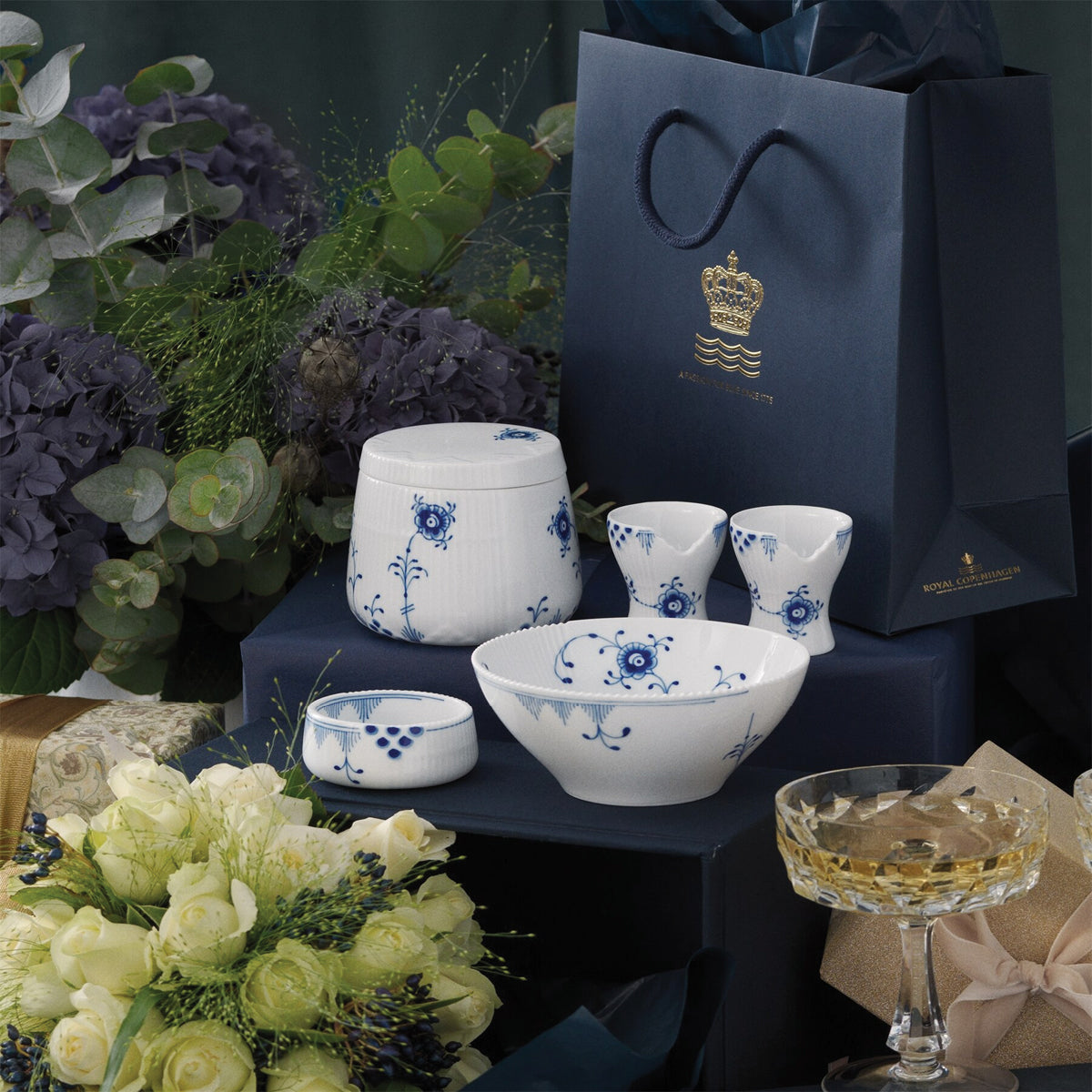   Blue Elements プレート Blue Elements Collection - 33 Pieces – FJØRN Scandinavian