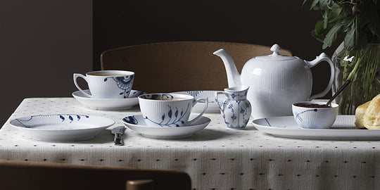   Blue Fluted Mega 皿 21cm Blue Fluted Mega Deep Plate, 21 cm | Royal Copenhagen