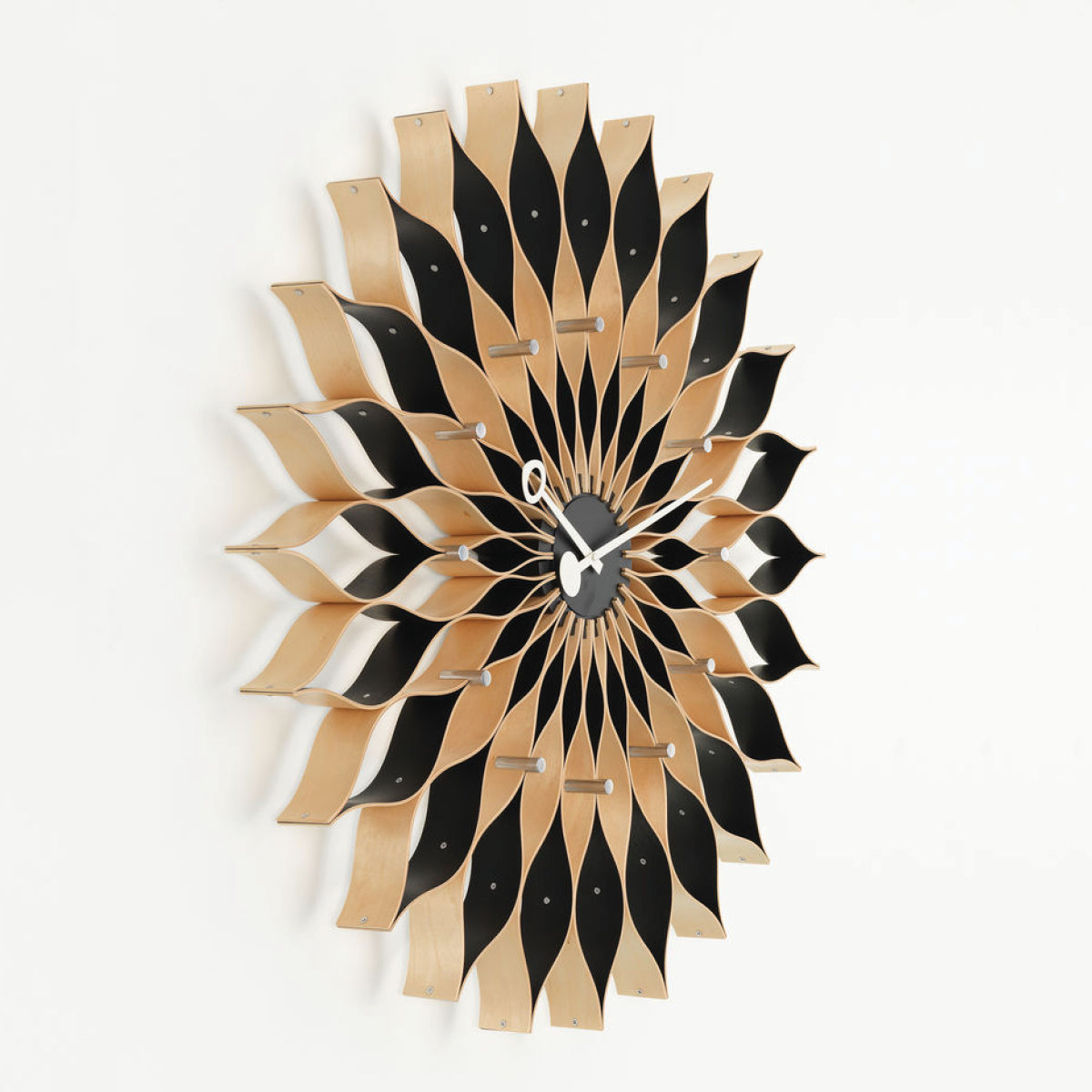 Wallclock, Seven Variants by George Nelson – FJØRN Scandinavian