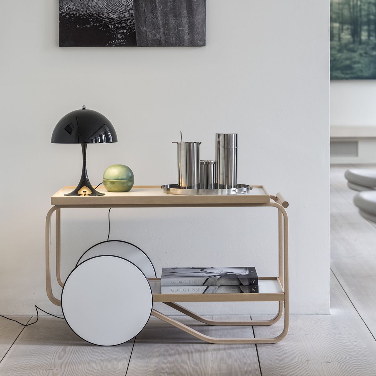 Alvar Aalto Tea Trolley 902 – FJØRN Scandinavian