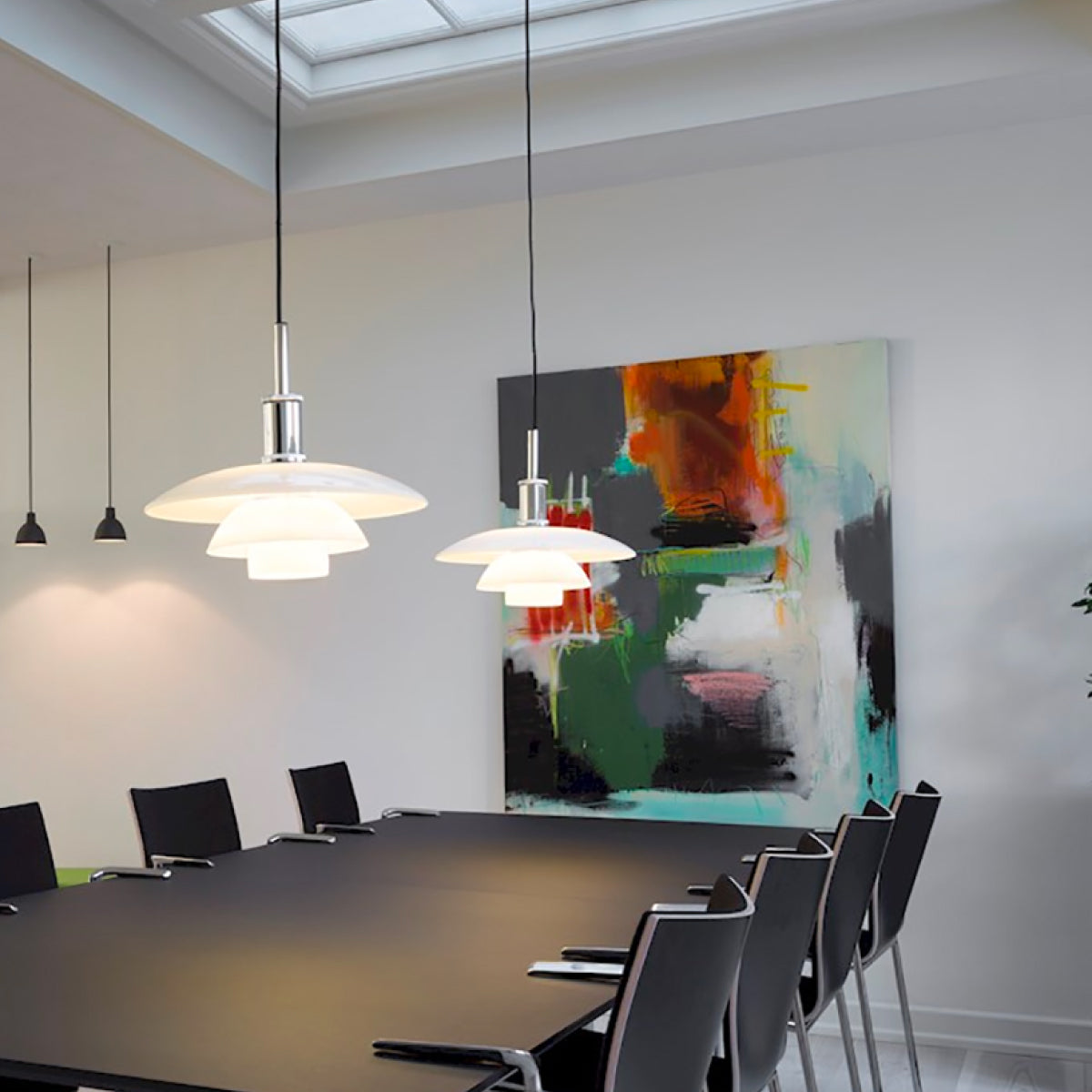 Louis Poulsen PH5 pendant lamp: the history of the three-shade light