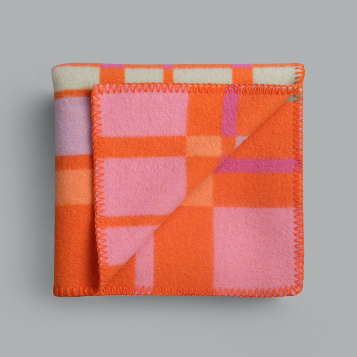 City Norwegian Wool Blankets – FJØRN Scandinavian